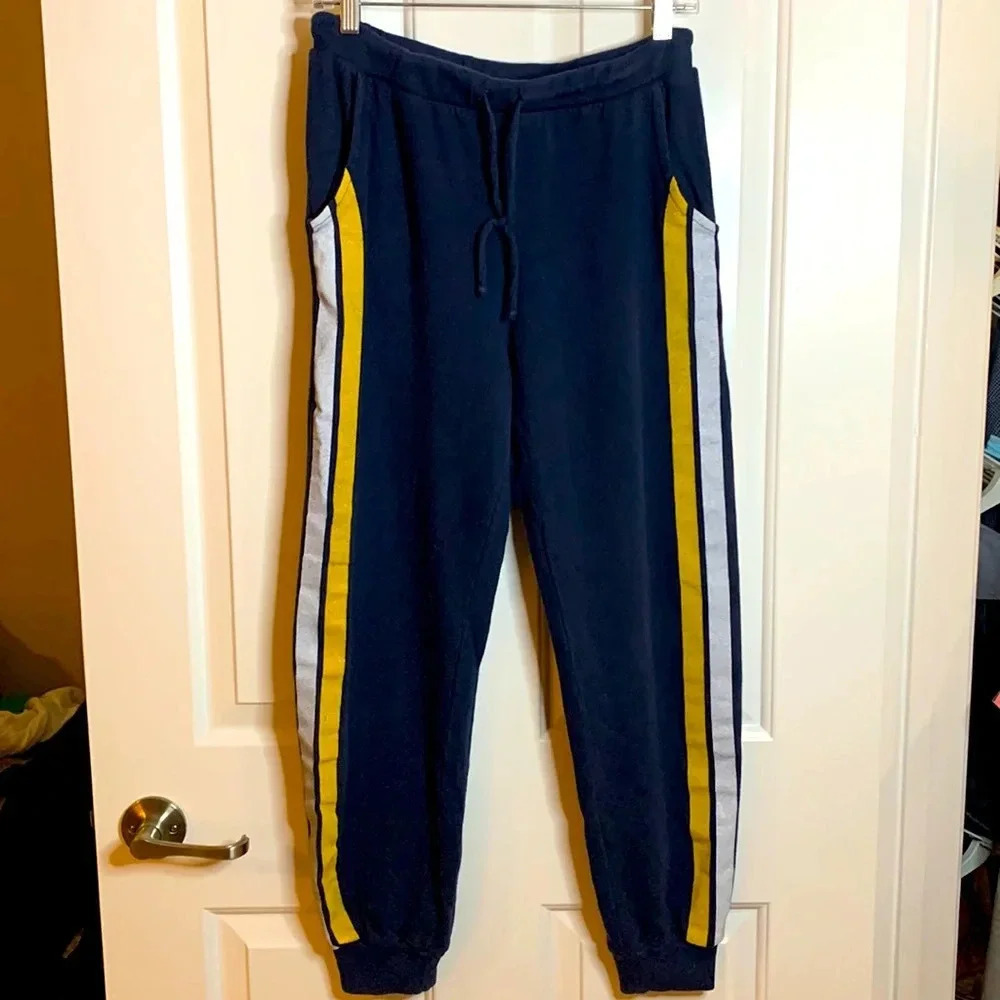 EUC womens  MICHELLE BY COMUNE navy blue sweatpants size medium